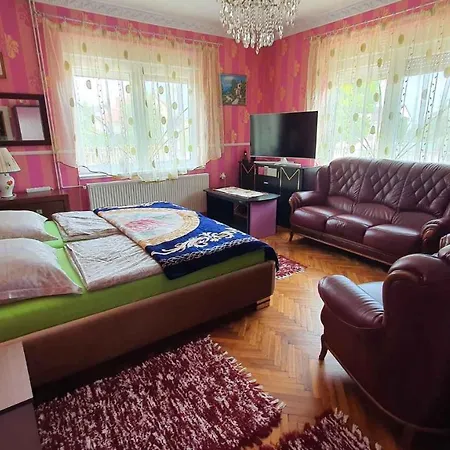 Apartment In Balatonfuered/balaton 27839