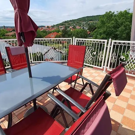 Apartment In Balatonfuered/balaton 27839
